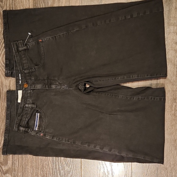 ❤️ ANTHROPOLOGIE PILCRO WIDE LEG JEANS SPORT CUFF JEANS, WASHES BLACK, 2 (26) - Picture 5 of 14